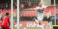 São Paulo venceu a Ponte Preta neste domingo (Foto: Maurício Rummens/Fotoarena/Lancepress!)  Foto: Lance!