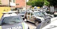 Carros da PM do Ceará estacionados em frente a batalhão em Fortaleza
21/02/2020
REUTERS/Lucas Moura  Foto: Reuters