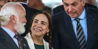 Regina Duarte acompanha o presidente do Brasil, Jair Bolsonaro durante o “ Lançamento da Pedra Fundamental do Colégio Militar de São Paulo ”  Foto: Newton Menezes / Futura Press