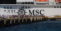 O navio mudou a rota e seguiu agora para o porto de Messina  Foto: EPA / Ansa - Brasil