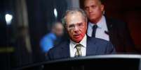 Ministro da Economia, Paulo Guedes, deixa sede do minist&eacute;rio em Bras&iacute;lia
09/03/2020
REUTERS/Adriano Machado  Foto: Reuters