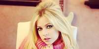 Avril Lavigne lamenta cancelamento de turne europeia  Foto: O Fuxico