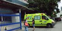 Pacientes idosos e menores de 12 anos internados não estão recebendo visitas em hospitais do Rio devido a casos de coronavírus  Foto: Marcos Vidal / Futura Press