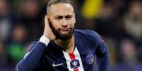 Neymar comemora gol em partida Olympique Lyonnais e Paris St Germain, no estádio Groupama, Lyon, França 4/3/2020  REUTERS/Benoit Tessier  Foto: Reuters