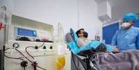 Tratamento com plasma já foi testado na cidade de Wuhan, na China, marco zero da pandemia  Foto: EPA / Ansa - Brasil