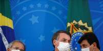 Bolsonaro participa de uma entrevista coletiva com Mandetta e Paulo Guedes, ministro da Economia
18/03/2020
REUTERS/Adriano Machado  Foto: Reuters