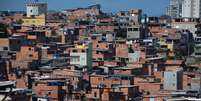 Vista da favela do Paraisópolis, em São Paulo   Foto: Ronaldo Silva / Futura Press