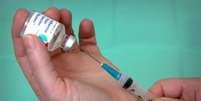 Especialistas de todo o mundo tentam encontrar uma vacina contra o coronavírus  Foto: CDC/Unsplash