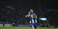 Alex Telles é o lateral-esquerdo com mais gols na história do Porto (Foto: Reprodução/ Porto FC)  Foto: Gazeta Esportiva