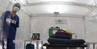 Uma tenda dos Expedicion&aacute;rios da Sa&uacute;de ajuda no Pronto Atendimento para demandas relacionadas ao novo coronav&iacute;rus, no estacionamento dos Hospital de Cl&iacute;nicas da Unicamp, na cidade de Campinas  Foto: Denny Cesare/C&oacute;digo19 / Estad&atilde;o
