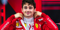 Leclerc tem contrato com a Ferrari até 2024 (Foto: Reprodução/ Ferrari)  Foto: Gazeta Esportiva