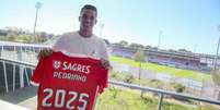 Meia Pedrinho, novo reforço do Benfica  Foto: Divulgação/ Benfica / Estadão