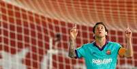 Messi celebra gol contra o Mallorca  Foto: Albert Gea / Reuters