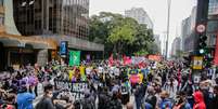 Manifestação contra o governo de Jair Bolsonaro e a favor da democracia na avenida Paulista  Foto: Léo Orestes/Framephoto / Estadão Conteúdo