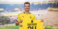 Meunier foi a primeira contratação do Borussia Dortmund para a próxima temporada (Foto: Divulgação)  Foto: Lance!