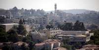 Parte do assentamento judaico de Beit El à frente de Ramallah, na Cisjordânia ocupada por Israel
01/07/2020
REUTERS/Amir Cohen  Foto: Reuters