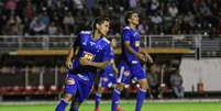 Everton Felipe em ação pelo Cruzeiro  Foto: Rodney Costa/AltaPhoto / Gazeta Press