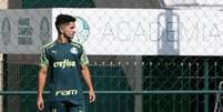 Gabriel Silva renovou contrato com o Palmeiras até 2025 (Foto:Cesar Greco/Ag Palmeiras)  Foto: Lance!
