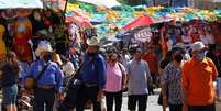Mercado popular na cidade mexicana de Tijuana durante a pandemia de coronavírus
04/07/2020
REUTERS/Jorge Duenes  Foto: Reuters