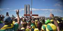 Manifestantes defendem voto impresso em frente ao Planalto  Foto: EPA / Ansa