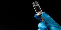 Existem mais de 140 candidatas a vacina contra covid-19 sendo desenvolvidas atualmente  Foto: Getty Images / BBC News Brasil