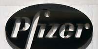 Logo da Pfizer na sede da empresa em Nova York
22/07/2020 REUTERS/Carlo Allegri  Foto: Reuters