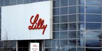 Logo da Lilly, unidade da Eli Lilly, na França
01/02/2018 REUTERS/Vincent Kessler  Foto: Reuters