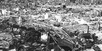 Devastação causada em Hiroshima pela bomba atômica
Departamento de Guerra/Arquivo Nacional dos EUA/Divulgação via REUTERS
  Foto: Reuters