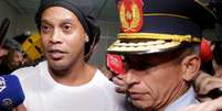 Ronaldinho Gaúcho deixa tribunal em Assunção após prestar depoimento
06/03/2020
REUTERS/Jorge Adorno  Foto: Reuters