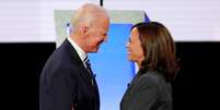 Joe Biden, candidato democrata à Presidência dos EUA, ao lado da senadora Kamala Harris 
31/07/2019
REUTERS/Lucas Jackson  Foto: Reuters