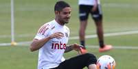 Alexandre Pato era titular do São Paulo antes da paralisação do futebol brasileiro (Foto: Divulgação/Rubens Chiri)  Foto: Gazeta Esportiva