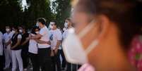 Homenagem de familiares da enfermeira Clara Tovar, que morreu de  Covid-19 Ciudad Juárez, México
18/8/2020 REUTERS/Jose Luis Gonzalez  Foto: Reuters