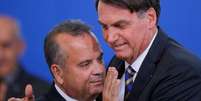 Presidente Jair Bolsonaro ao lado do ministro do Desenvolvimento Regional, Rog&eacute;rio Marinho, durante cerim&ocirc;nia em Bras&iacute;lia (DF) 
11/02/2020
REUTERS/Adriano Machado  Foto: Reuters