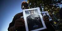 Vigília pela morte de Chadwick Boseman em Los Angeles  Foto: EPA / Ansa - Brasil