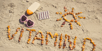 A vitamina D é ativada na exposição ao sol, mas pode vir também da alimentação e de suplementos  Foto: Getty Images / BBC News Brasil