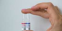 Ampolas com a vacina russa contra a Covid-19
07/08/2020
Fundo Russo de Investimento Direto/Andrey Rudakov/Divulgação via REUTERS

  Foto: Reuters