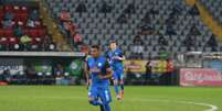 Fabrício Baiano em ação pelo Rizespor, da Turquia (Foto: Divulgação / Rizespor)  Foto: Lance!