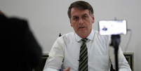 Bolsonaro grava vídeo em foto de 2019; discurso de abertura da Assembleia Geral da ONU também será gravado, por conta da pandemia de coronavírus  Foto: Marcos Corrêa/PR / BBC News Brasil