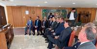 Jair Bolsonaro e ministros assistem ao discurso do presidente na ONU  Foto: Reprodução/@MinLuizRamos / Estadão Conteúdo