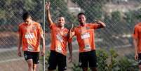 Otero e Cazares estão perto de reeditar dupla agora com a camisa do Corinthians (Foto: Bruno Cantini/Atlético-MG)  Foto: LANCE!