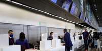 Guichês de atendimento em aeroporto de Brasília
28/05/2020 REUTERS/Ueslei Marcelino  Foto: Reuters