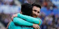 Messi se despediu de Luis Suárez após seis anos de parceria   Foto: Vincent West / Reuters