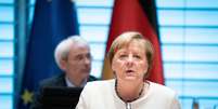 Chanceler da Alemanha, Angela Merkel, durante reunião semanal do gabinete em Berlim
23/09/2020 Kay Nietfeld/Pool via REUTERS  Foto: Reuters