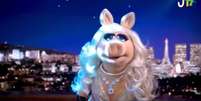 Miss Piggy, da série The Muppets, em campanha eleitoral de Joice   Foto: Reprodução / Estadão