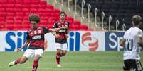 Willian Arão em ação neste Campeonato Brasileiro (Foto: Alexandre Vidal/Flamengo)  Foto: Lance!