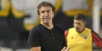 Cuca elogiou a contratação de Robinho  Foto:  Ivan Storti/Santos FC