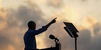 Ex-presidente dos EUA Barack Obama durante comício na campanha de Joe Biden
21/10/2020
REUTERS/Kevin Lamarque  Foto: Reuters