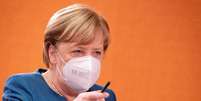 Chanceler da Alemanha, Angela Merkel, durante reunião semanal do gabinete em Berlim
28/10/2020 Kay Nietfeld/Pool via REUTERS  Foto: Reuters