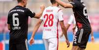 Müller abriu o placar para o Bayern (Marius Becker / POOL / AFP)  Foto: LANCE!