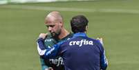 Abel Ferreira e Felipe Melo   Foto: Anderson Lira/FramePhoto / Gazeta Press